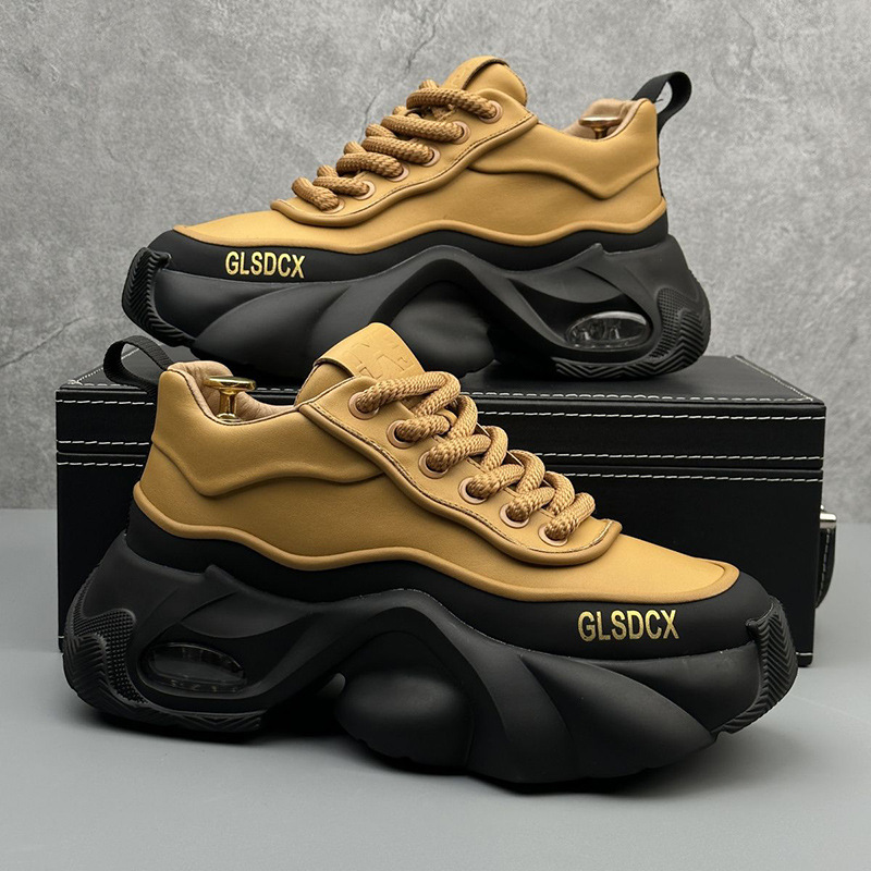 أحذية رجالية بتصميم عصري لخريف - مراجعة Mens Fashion Trainers 2025 وسعره