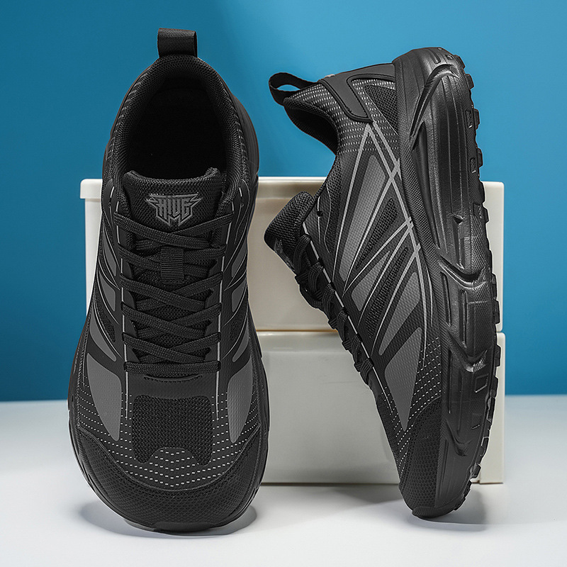 2025 الرجال احذية الجري واسعة  - مراجعة Mens Fashion Trainers 2025 وسعره